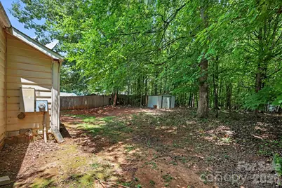 7925 Turquoise Drive, Charlotte, NC 28215 - Photo 24