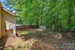 7925 Turquoise Dr, Charlotte, NC 28215 - Photo 24