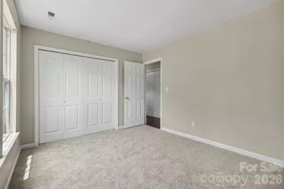 7925 Turquoise Drive, Charlotte, NC 28215 - Photo 18