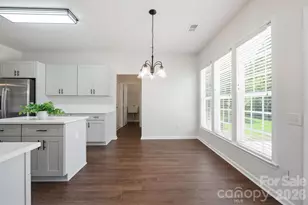 7633 Rathburn Ln, Charlotte, NC 28277 - Photo 14