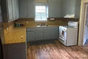 23 Lineberger St, Lowell, NC 28098 - Photo 4