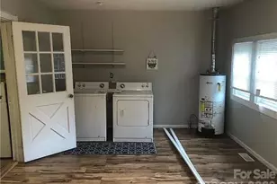 23 Lineberger St, Lowell, NC 28098 - Photo 12