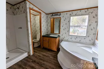 7329 Twillingate Drive, Charlotte, NC 28215 - Photo 6