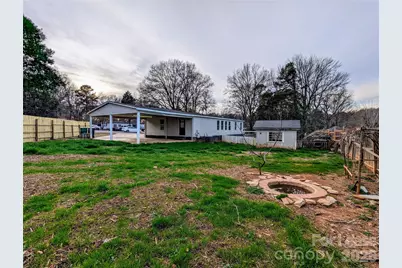 7329 Twillingate Drive, Charlotte, NC 28215 - Photo 14