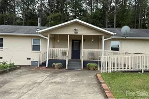 2800 Coxe Rd, Tryon, NC 28782 - Photo 2