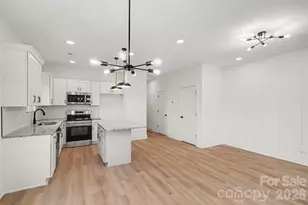 7523/7525 Lawyers Rd, Charlotte, NC 28227 - Photo 12