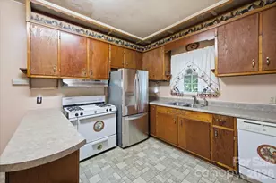 8512 8516 8520 Colgate Circle, Charlotte, NC 28214 - Photo 14