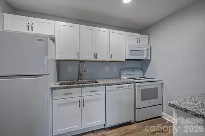 1048 Avondale Road, Lowell, NC 28098 - Photo 4