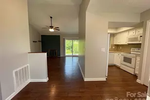 7809 Davinci Ln, Charlotte, NC 28226 - Photo 8