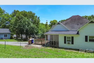 638 W Main Extension, Lincolnton, NC 28092 - Photo 20