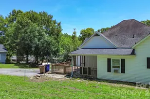 638 W Main Ext, Lincolnton, NC 28092 - Photo 20