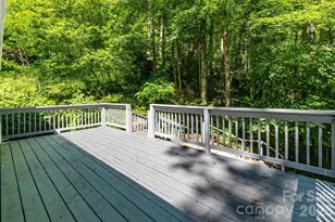 109 Narrow Wy Rd, Burnsville, NC 28714 - Photo 24
