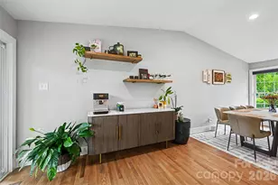 4931 Seacroft Rd, Charlotte, NC 28210 - Photo 10