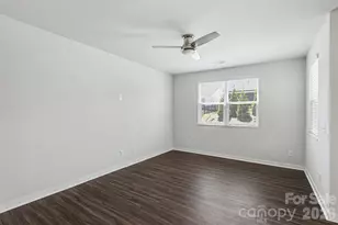 9521 Munsing Dr, Charlotte, NC 28269 - Photo 16