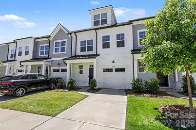 9521 Munsing Drive, Charlotte, NC 28269 - Photo 2