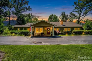 52 Forest Rd, Asheville, NC 28803 - Photo 2