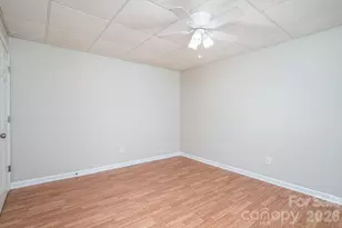 2479 Old Pond Dr, Lincolnton, NC 28092 - Photo 24