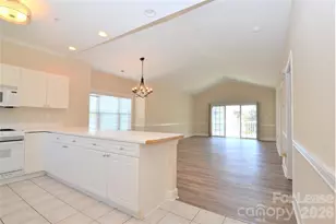 8751 Coralbell Ln, Charlotte, NC 28213 - Photo 2