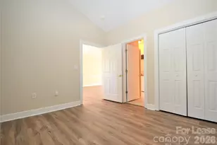 8751 Coralbell Ln, Charlotte, NC 28213 - Photo 10