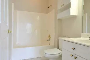 8751 Coralbell Ln, Charlotte, NC 28213 - Photo 16
