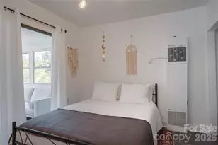 10 Washington Ave, Asheville, NC 28804 - Photo 16