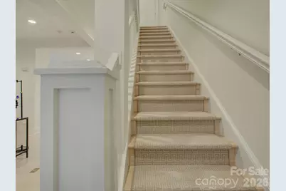 335 E Tremont Avenue, Charlotte, NC 28203 - Photo 16