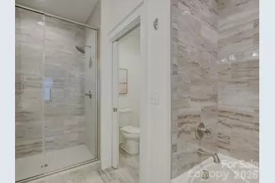 335 E Tremont Avenue, Charlotte, NC 28203 - Photo 24