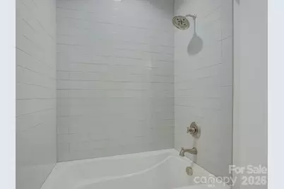 335 E Tremont Avenue, Charlotte, NC 28203 - Photo 32