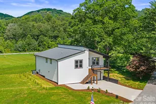 45 Klimovych Rd, Hendersonville, NC 28792 - Photo 2