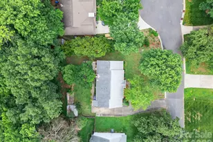 11833 Post Ridge Ct, Charlotte, NC 28226 - Photo 32