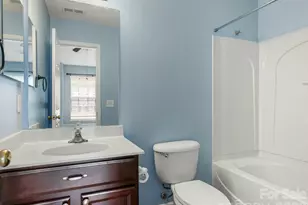 3259 Blythe Ridge Ct, Charlotte, NC 28213 - Photo 12