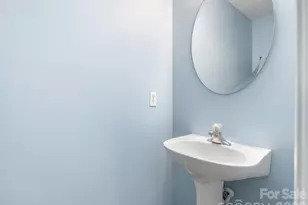 3259 Blythe Ridge Ct, Charlotte, NC 28213 - Photo 6