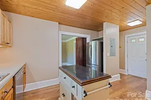 40 Avery St, Waynesville, NC 28786 - Photo 24