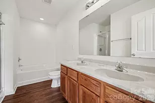 4615 Potters Glen Rd, Charlotte, NC 28269 - Photo 18