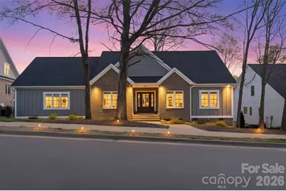 405 19th Avenue Circle NW, Hickory, NC 28601 - Photo 1