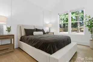 129 S Gardner Ave, Charlotte, NC 28208 - Photo 22