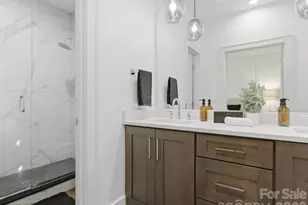 129 S Gardner Ave, Charlotte, NC 28208 - Photo 26