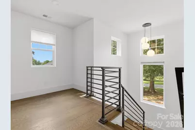 129 S Gardner Avenue, Charlotte, NC 28208 - Photo 32