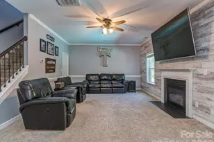 126 Misty Woods Dr, Lake Wylie, SC 29710 - Photo 12