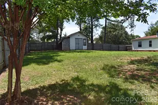 2024 Poarch Rd, Lincolnton, NC 28092 - Photo 18
