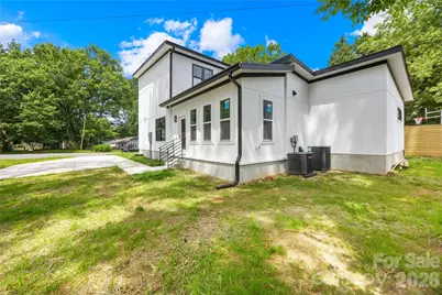 5113 Banfshire Road, Charlotte, NC 28215 - Photo 6