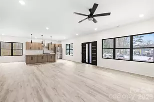 5113 Banfshire Rd, Charlotte, NC 28215 - Photo 20