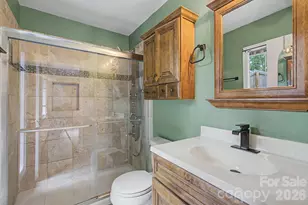 21 Glen Meadows Rd, Arden, NC 28704 - Photo 16