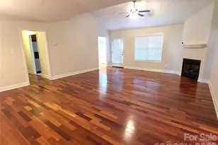 1700 Sassafras Ln, Newton, NC 28658 - Photo 2
