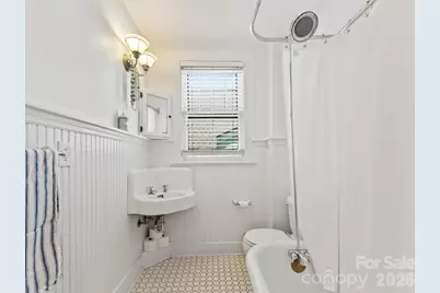 102 Courtland Avenue, Asheville, NC 28801 - Photo 22
