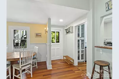 102 Courtland Avenue, Asheville, NC 28801 - Photo 14