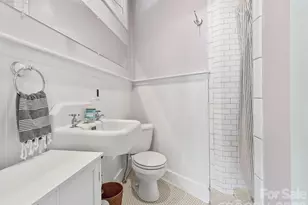 102 Courtland Ave, Asheville, NC 28801 - Photo 18