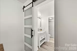 2229 Rexford Rd, Charlotte, NC 28211 - Photo 22