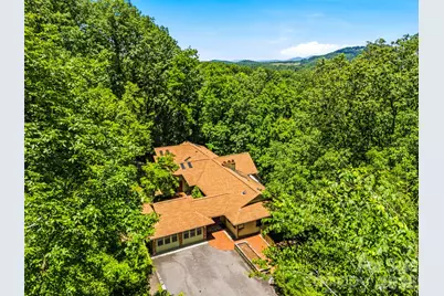 1430 Valmont Drive, Hendersonville, NC 28791 - Photo 4