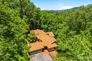 1430 Valmont Dr, Hendersonville, NC 28791 - Photo 4